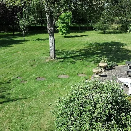 بيت للعطل Luxury Rural Retreat Ideal For Families With A Jacuzzi Hot Tub