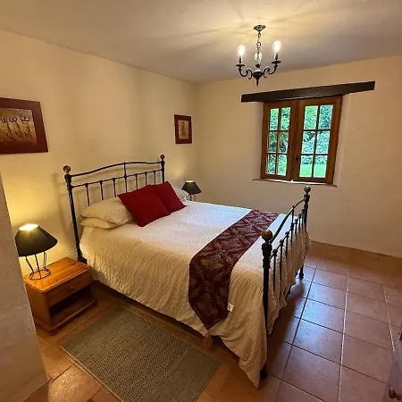 Ferienhaus Luxury Rural Retreat Ideal For Families With A Jacuzzi Hot Tub *