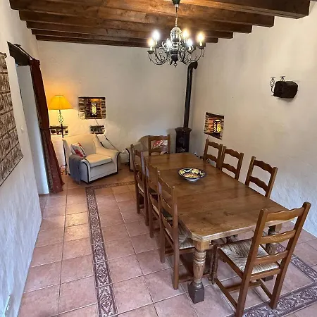 Ferienhaus Luxury Rural Retreat Ideal For Families With A Jacuzzi Hot Tub *