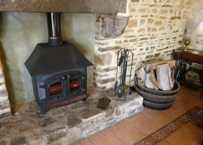 Дом отдыха Luxury Rural Retreat Ideal For Families With A Jacuzzi Hot Tub *