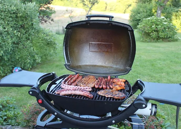 Luxury Rural Retreat Ideal For Families With A Jacuzzi Hot Tub Дом отдыха *