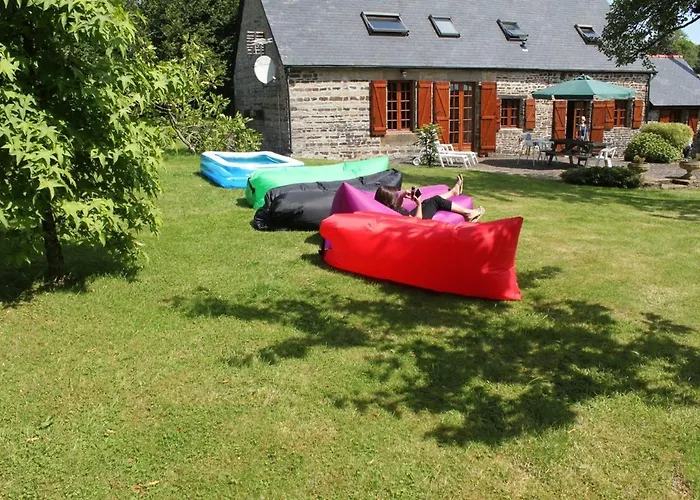 Luxury Rural Retreat Ideal For Families With A Jacuzzi Hot Tub Дом отдыха *