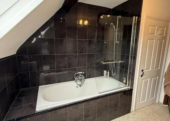 Дом отдыха Luxury Rural Retreat Ideal For Families With A Jacuzzi Hot Tub