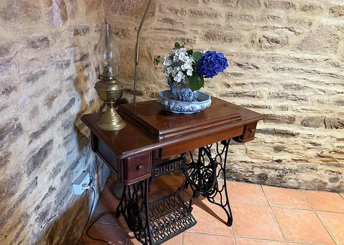 Luxury Rural Retreat Ideal For Families With A Jacuzzi Hot Tub * Yvrandes